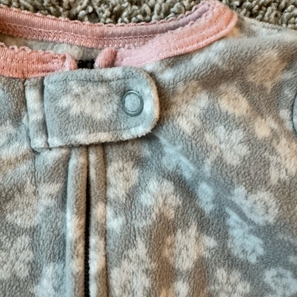 Carter’s Baby Girl Unicorn Footed Sleeper Fleece Pajamas - Size 6 Months - Picture 4 of 7